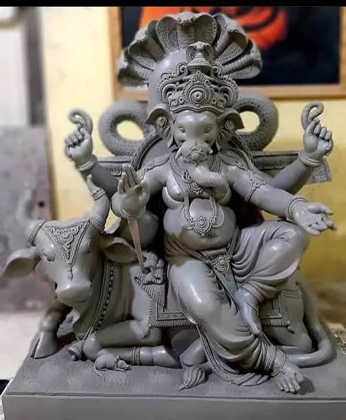 Family Ganesh Idol made of natural clay